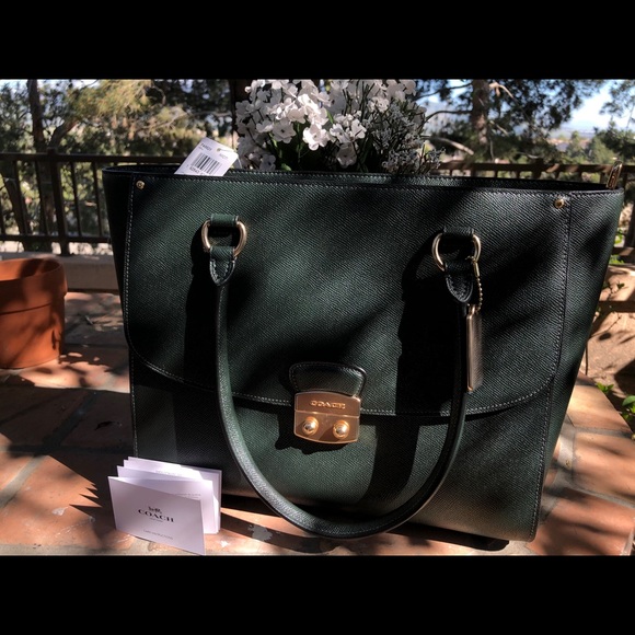 Coach Purse - Picture 6 of 8